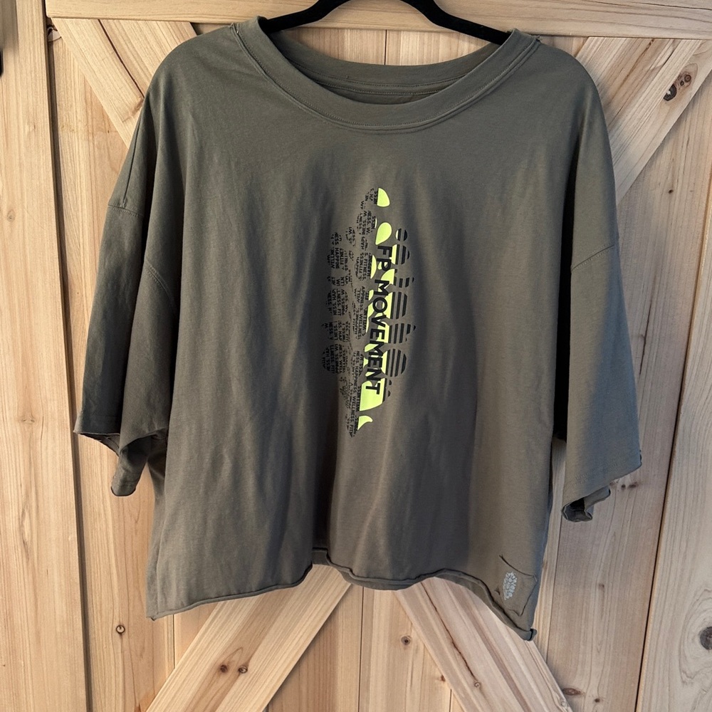 Free People movement logo Tee